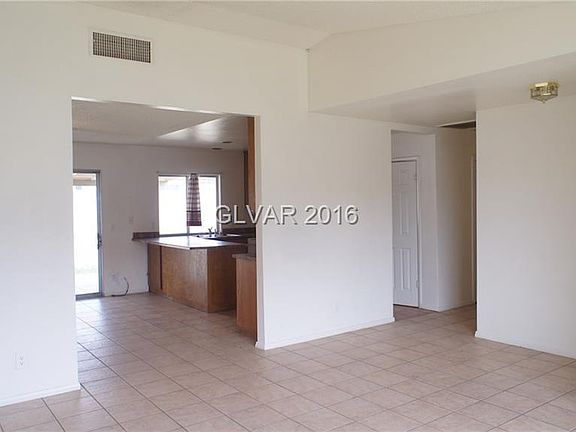 3rd image of 1451 Linn Ln #0