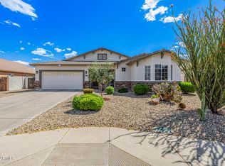 18505 W PORT AU PRINCE Lane, Surprise, AZ 85388