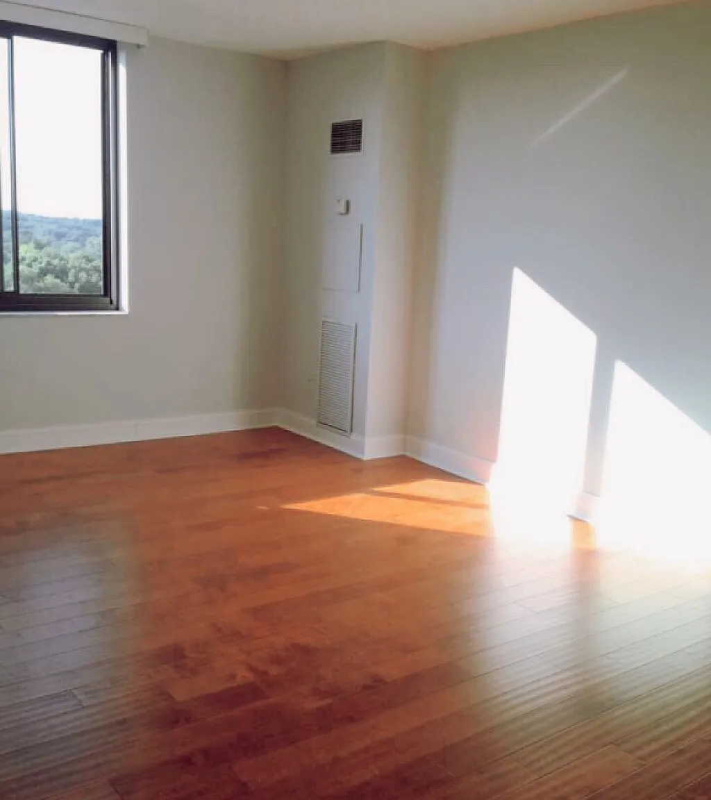5500 Holmes Run Pkwy — Photo 3