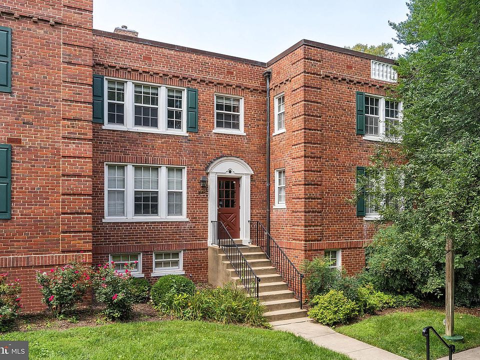 1st image of 1762 N Rhodes St #6-354