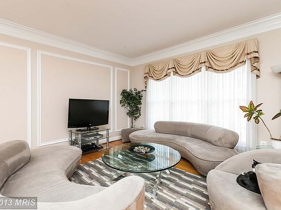 4th image of 1171 Regal Oak Dr