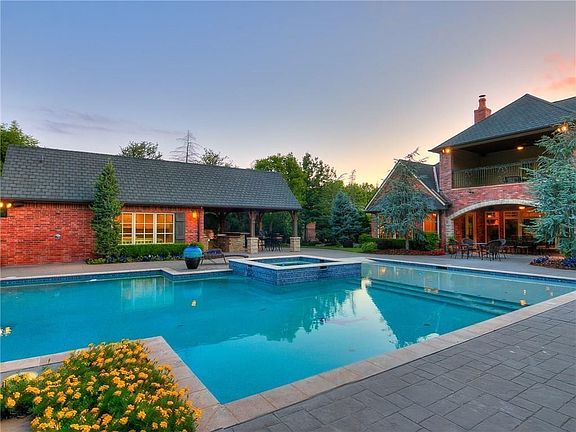 5th image of 4612 Rose Rock Dr