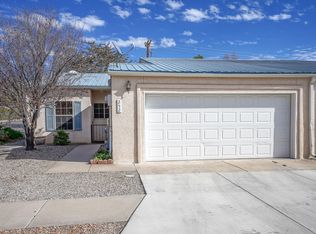 252 Hendren Ln NE, Albuquerque, NM 87123