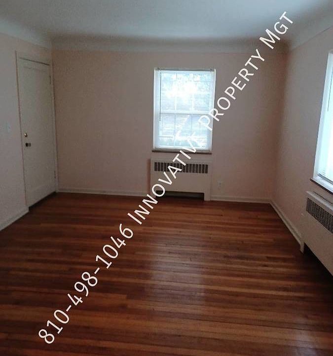 712 S Grand Traverse St APT 1, Flint, MI 48502 Zillow