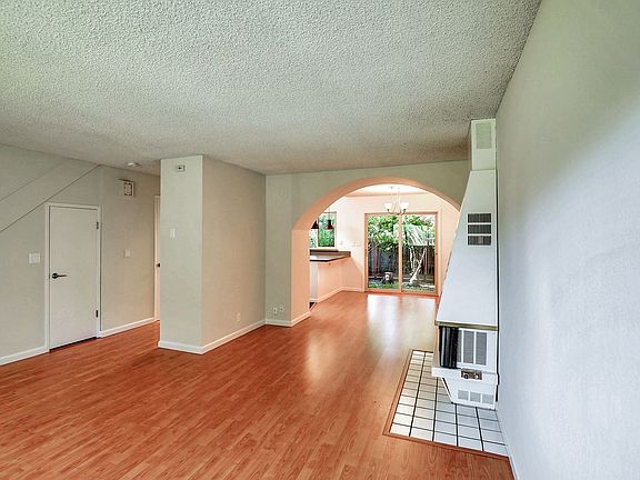 5th image of 436 Sierra Vista Ave APT 8