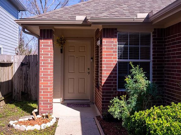 2nd image of 5266 San Pablo Gardens Dr
