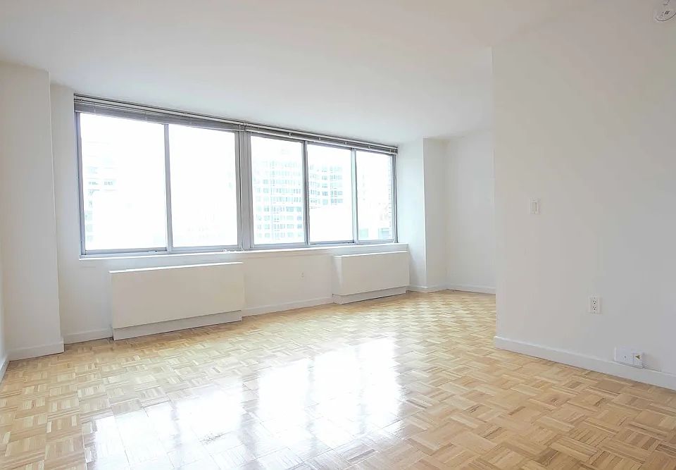 1st image of 101 W End Ave #20B