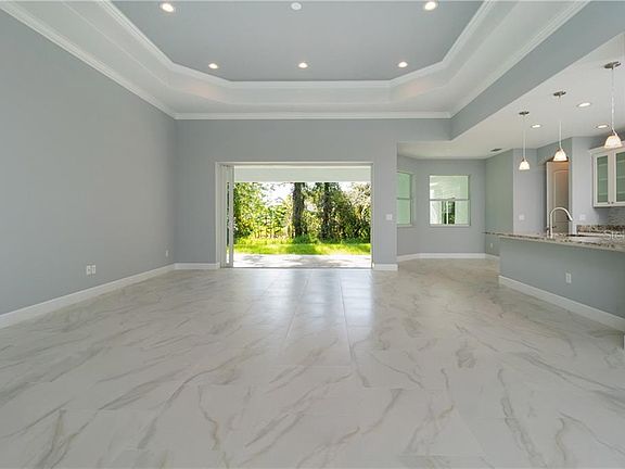 3rd image of 115 Mariner Ln
