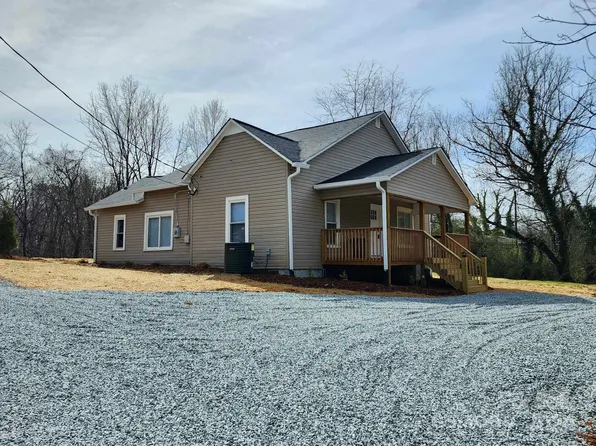 543 Hill St NW, Lenoir, NC 28645