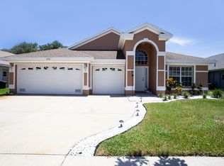 1236 Salt Lake Dr, Tarpon Springs, FL 34689