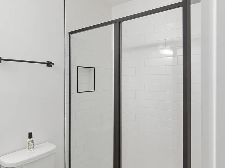700 N Dupont Ave #311 — Photo 8