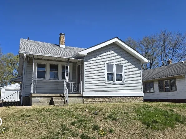 240 W 37th St, Anderson, IN 46013