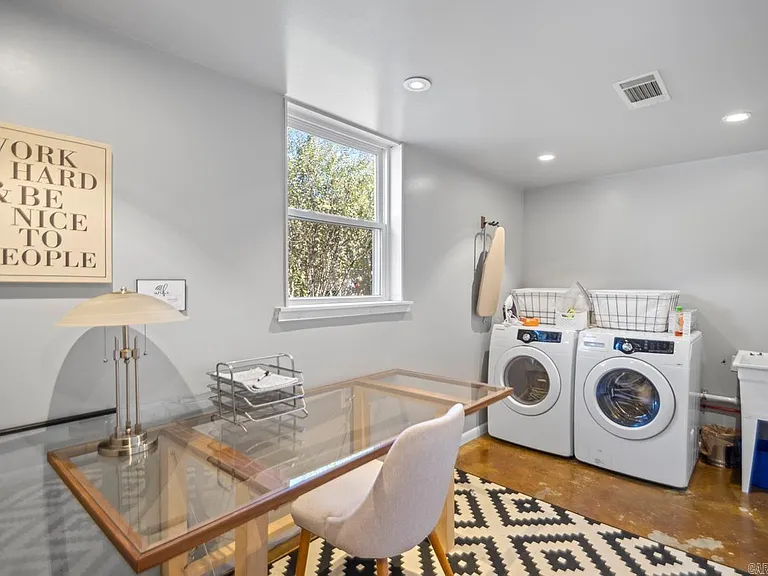 7001 Blue Bird Dr — Photo 30