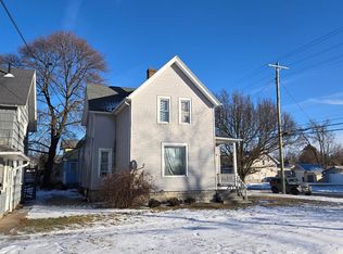 1330 Carr St, Sandusky, OH 44870