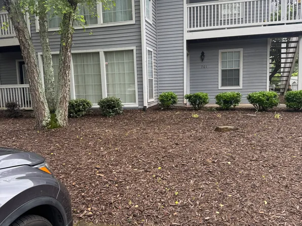 701 Olde Mill Ln, Norcross, GA 30093