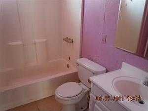5th image of 4801 Olivehurst Ave