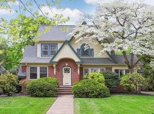 10 Mitchell Pl, Glen Ridge, NJ 07028