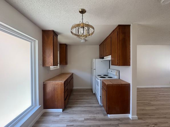 508 Richmond Dr #2