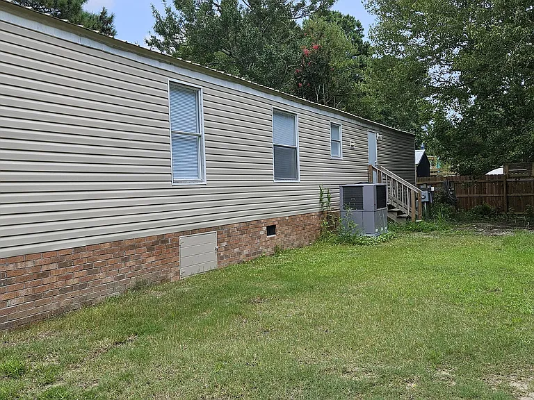 610 E Branch Dr — Photo 34