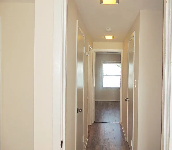 27080 Zeman Ave — Photo 11