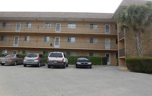 2nd image of 5635 Rattlesnake Hammock Rd APT 105