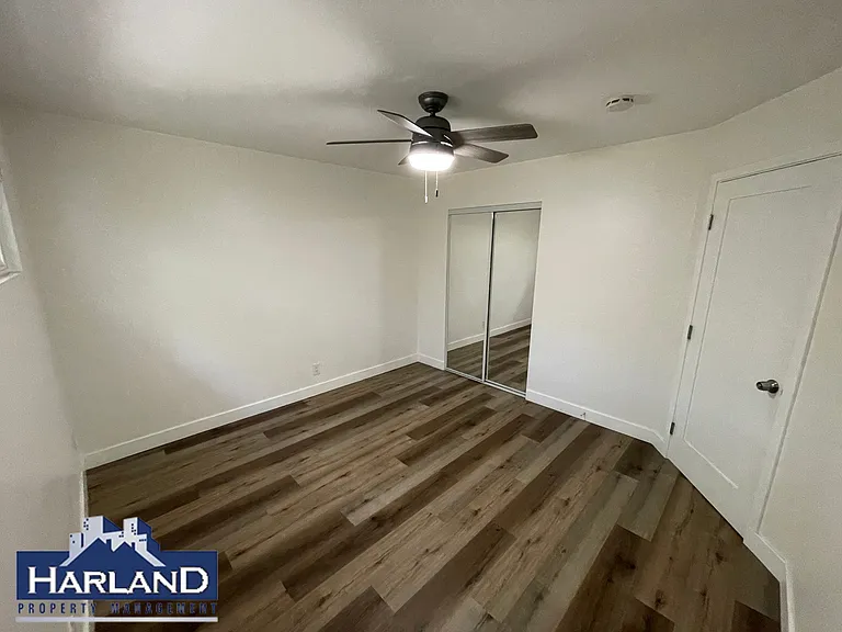2250-2254 Garnet Ave #2252 — Photo 4