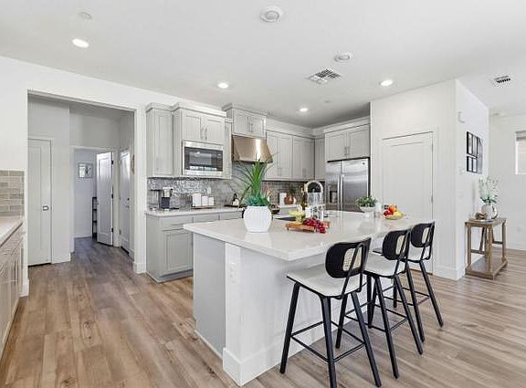 2nd image of 9753 Seawind Way