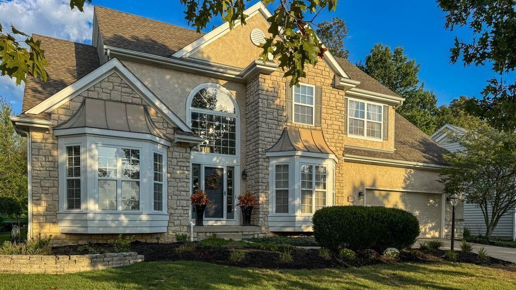 Real estate listing image