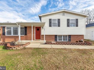 7120 Glen Albin Rd, La Plata, MD 20646