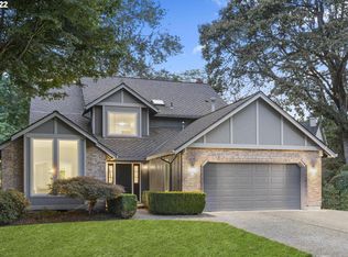 17423 Schalit Way, Lake Oswego, OR 97035