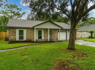 16110 Reseda Cir, Houston, TX 77062