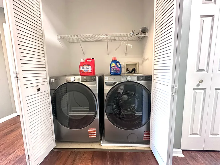 Washer & Dryer