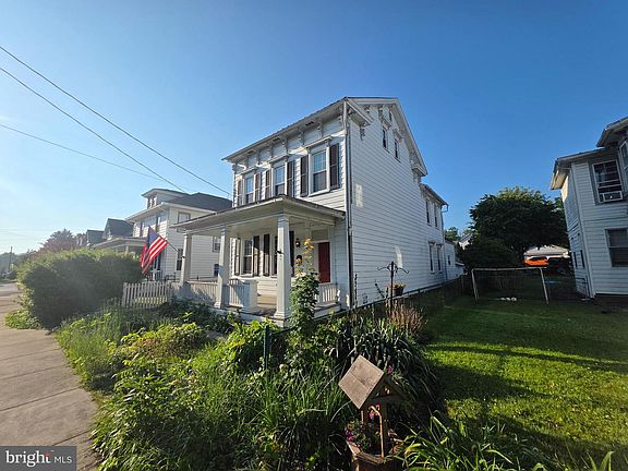 5th image of 650 N 2nd St