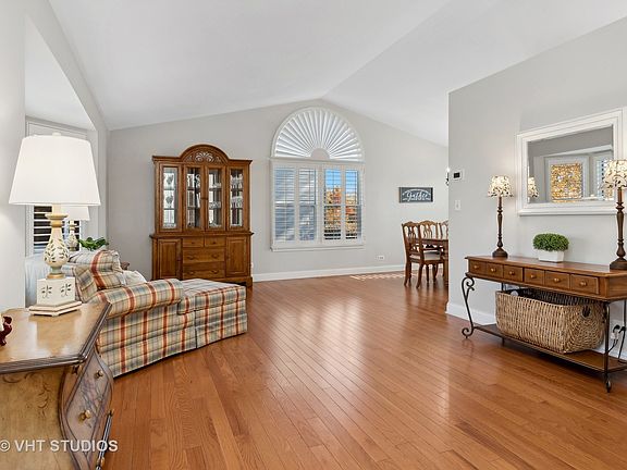 4th image of 1152 Winding Glen Dr