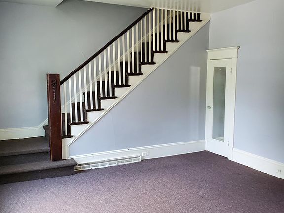 2nd image of 914 Nagold St NW #2