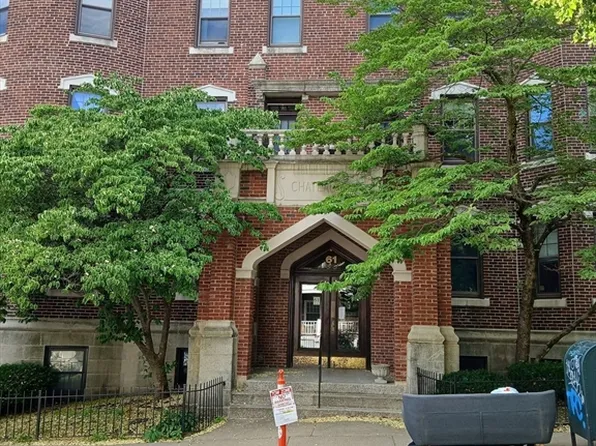 61 Quint Ave APT 8, Allston, MA 02134