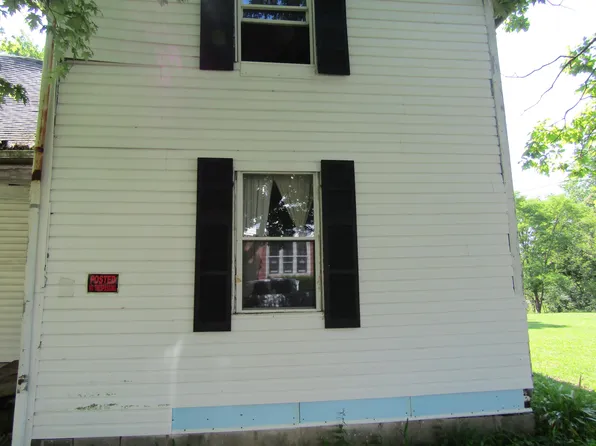 135 S Sandusky St, Rushsylvania, OH 43347