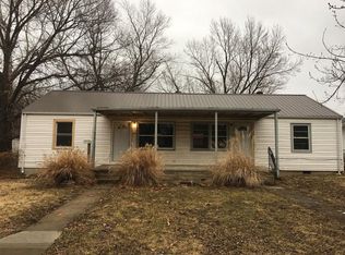 2524 SE Virginia Ave, Topeka, KS 66605