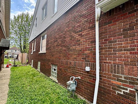 2nd image of 12538 Promenade St