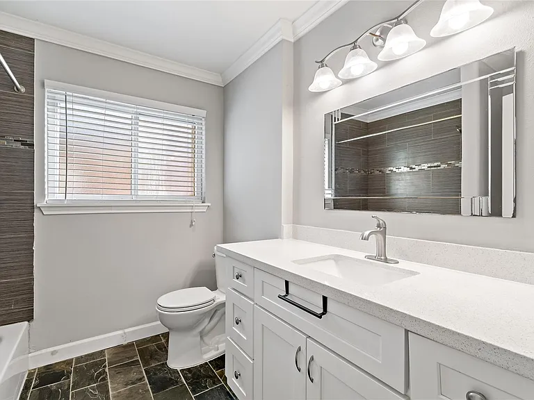 11403 Braewick Dr — Photo 7