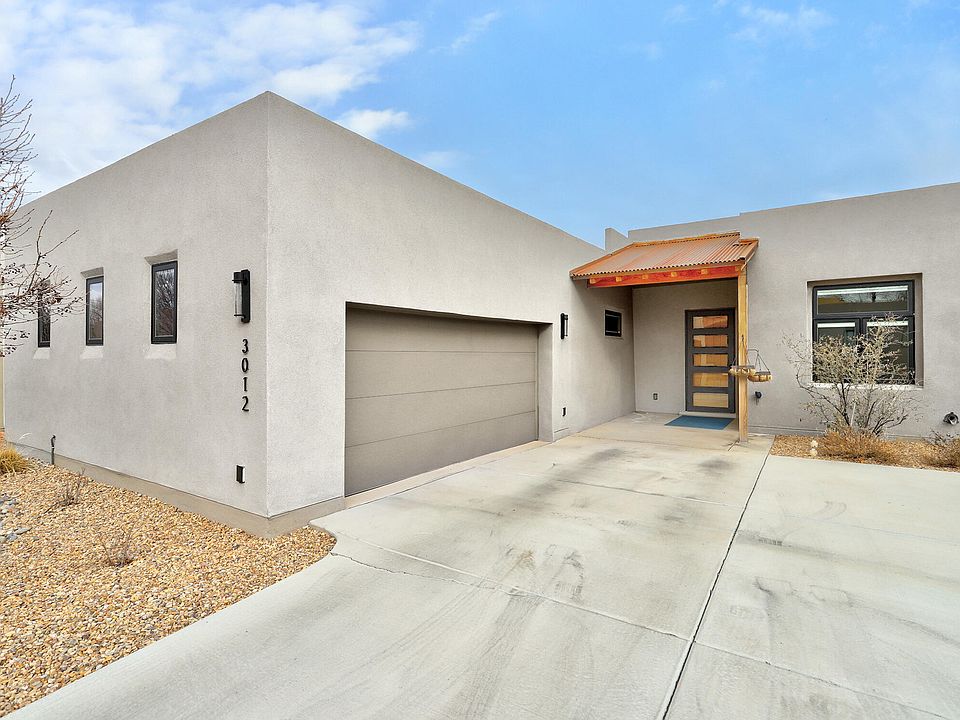 1st image of 3012 Calle Obispo NW