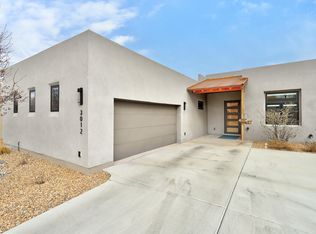 3012 Calle Obispo NW, Albuquerque, NM 87107