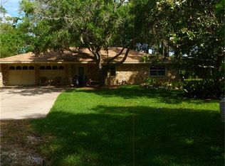 56 Oak Cir, Sargent, TX 77414