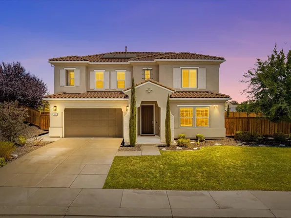 201 Wild Sage Drive, Vacaville, CA 95688