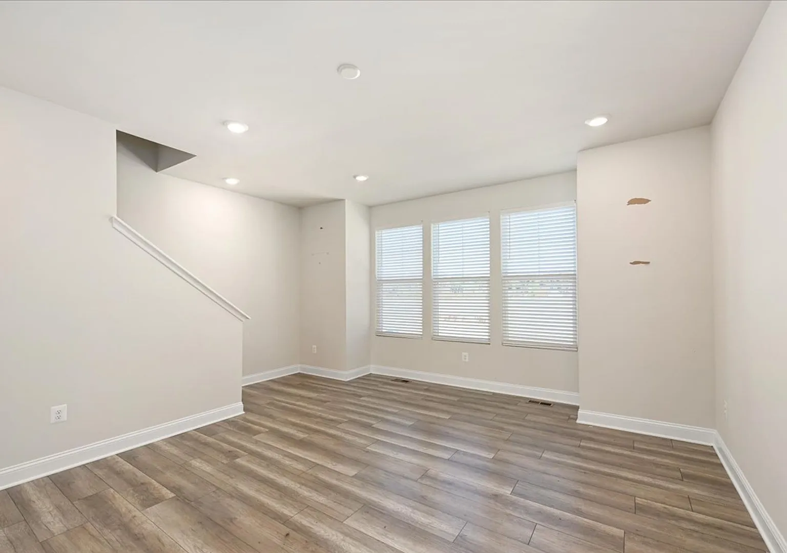 Plantation Lakes Townhome | $2,195/Month | 3 Bedrooms + Resort-Style Amenities — Photo 2