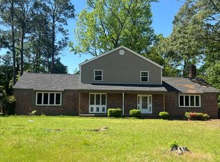 1665 NE Spring Valley Cir, Orangeburg, SC 29118