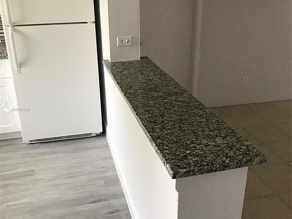 3rd image of 144 SW 8th Ave #144