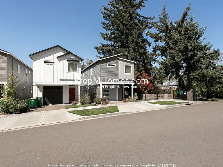 10709 SW 72nd Ave — Photo 25