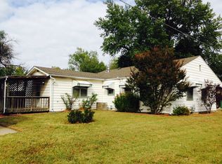 2561 S Greenwood Ave, Wichita, KS 67216