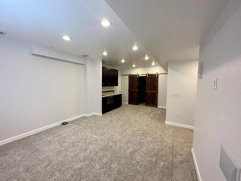 11387 S Trailmaster Cir — Photo 19